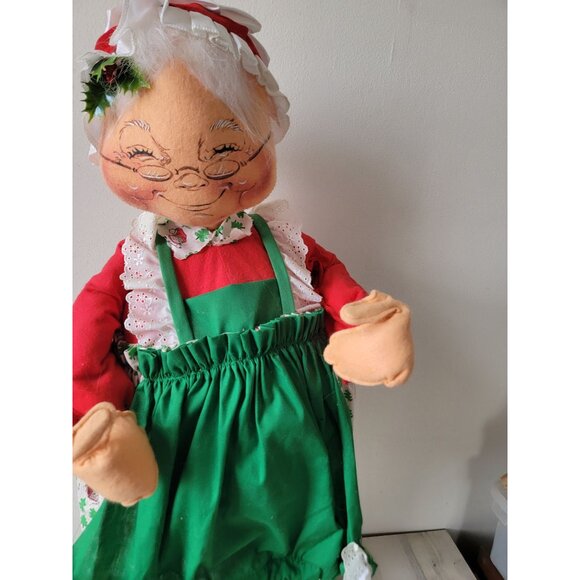Large annalee Mrs Claus vintage Xmas home decor unique plush - Picture 4 of 16